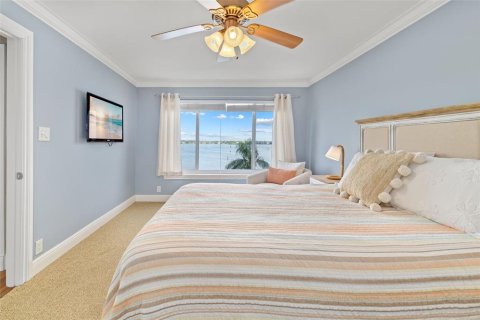 Copropriété à vendre à Sarasota, Floride: 2 chambres, 101.54 m2 № 2148445 - photo 18