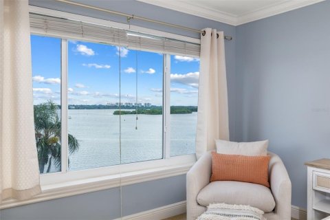 Copropriété à vendre à Sarasota, Floride: 2 chambres, 101.54 m2 № 2148445 - photo 20