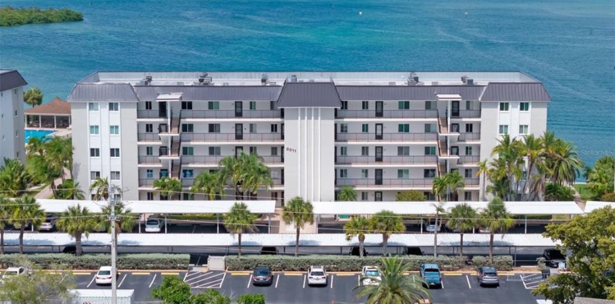 Condo à Sarasota, Floride, 2 chambres  № 2148445