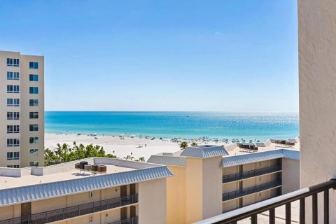 Condo in Sarasota, Florida, 2 bedrooms  № 2145430 - photo 3