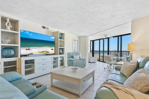 Condo in Sarasota, Florida, 2 bedrooms  № 2145430 - photo 9
