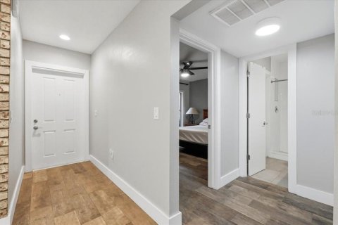 Condominio en venta en Lakeland, Florida, 2 dormitorios, 115.57 m2 № 2199053 - foto 5