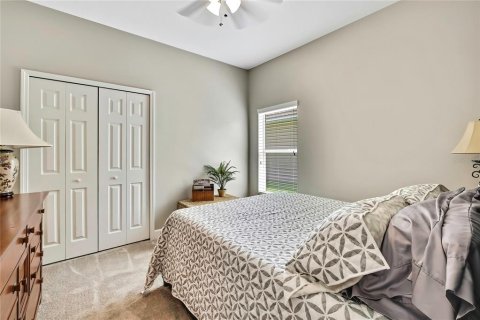 House in New Port Richey, Florida 4 bedrooms, 208.75 sq.m. № 1795498 - photo 27