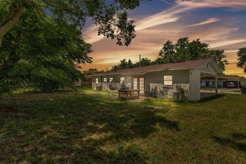 House in Lake Alfred, Florida 3 bedrooms, 92.9 sq.m. № 1824118 - photo 3