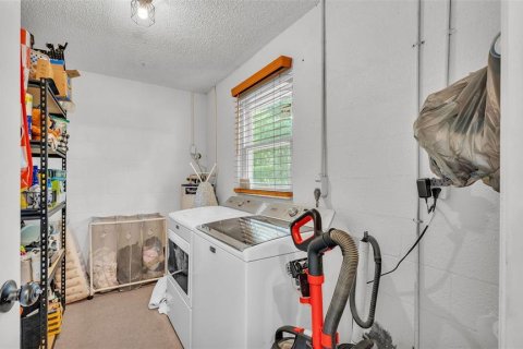 House in Lake Alfred, Florida 3 bedrooms, 92.9 sq.m. № 1824118 - photo 20
