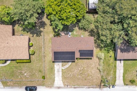 House in Lake Alfred, Florida 3 bedrooms, 92.9 sq.m. № 1824118 - photo 30