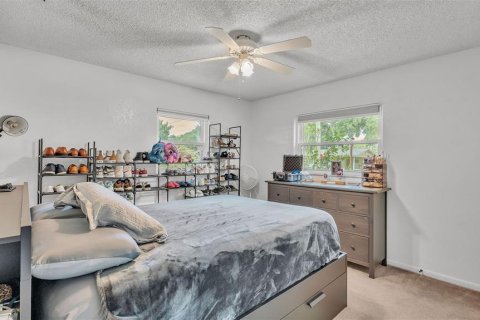House in Lake Alfred, Florida 3 bedrooms, 92.9 sq.m. № 1824118 - photo 15