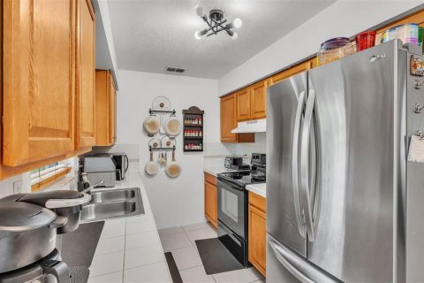House in Lake Alfred, Florida 3 bedrooms, 92.9 sq.m. № 1824118 - photo 8