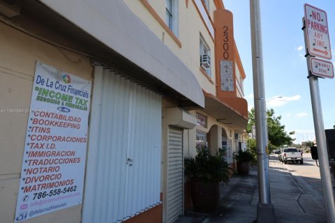 Снять в аренду квартиру в Майами, Флорида 1 спальня, № 1948830 - фото 19