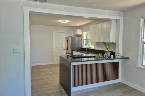 House in Daytona Beach, Florida 3 bedrooms, 107.02 sq.m. № 1618731 - photo 10