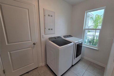 Casa en venta en Haines City, Florida, 3 dormitorios, 138.61 m2 № 2119574 - foto 30
