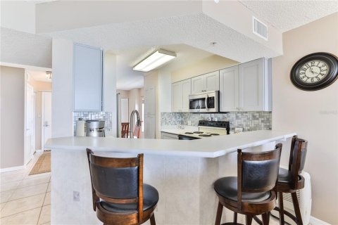 Купить кондоминиум в Ормонд-Бич, Флорида 6 комнат, 111.48м2, № 633890 - фото 17