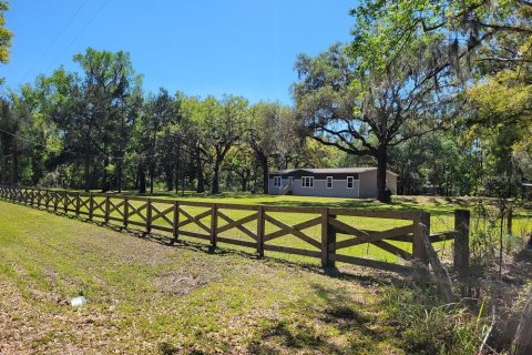 House in Brooksville, Florida 3 bedrooms, 178.37 sq.m. № 2141433