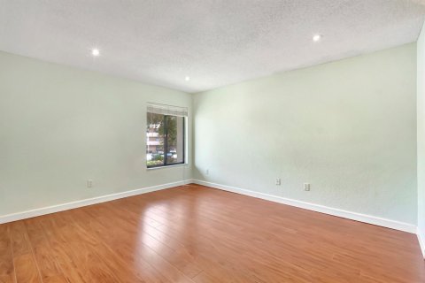 Купить кондоминиум в Бока-Ратон, Флорида 4 комнаты, 111.48м2, № 2147213 - фото 13