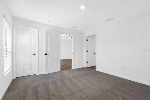 Villa ou maison à louer à Brooksville, Floride: 3 chambres, 139.26 m2 № 2304981 - photo 5