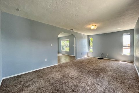 Casa en alquiler en Saint Petersburg, Florida, 2 dormitorios, 101.64 m2 № 1881417 - foto 5