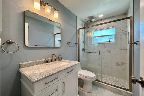 Casa en alquiler en Saint Petersburg, Florida, 2 dormitorios, 101.64 m2 № 1881417 - foto 13