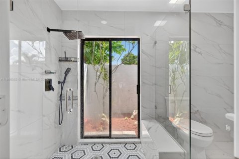 Casa en venta en Wellington, Florida, 3 dormitorios, 198.63 m2 № 1881975 - foto 19