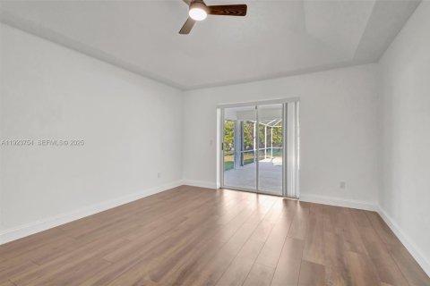 Villa ou maison à louer à Port St. Lucie, Floride: 3 chambres, 224.08 m2 № 1982122 - photo 16