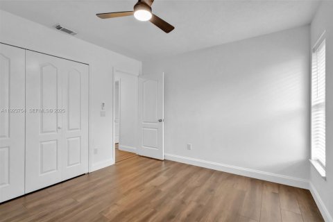 Villa ou maison à louer à Port St. Lucie, Floride: 3 chambres, 224.08 m2 № 1982122 - photo 18