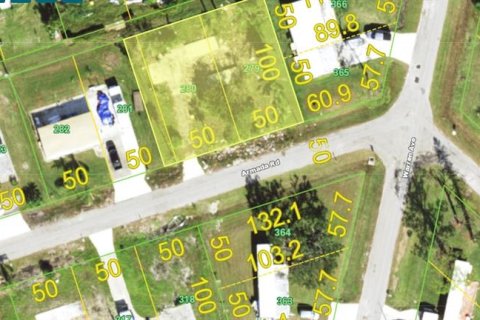 Terreno en venta en Port Charlotte, Florida № 2102073 - foto 4