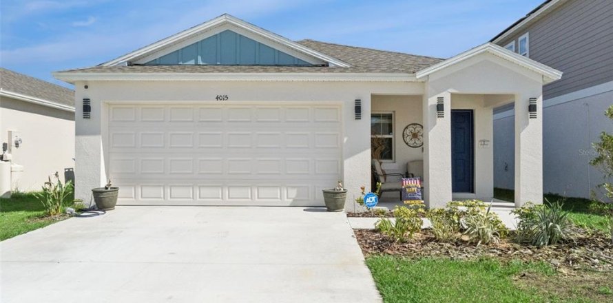 House in Haines City, Florida 3 bedrooms, 150.04 sq.m. № 2098199