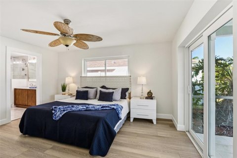 Casa en venta en Saint Petersburg, Florida, 3 dormitorios, 174.93 m2 № 2216908 - foto 16