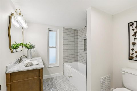 Casa en venta en Saint Petersburg, Florida, 3 dormitorios, 174.93 m2 № 2216908 - foto 25