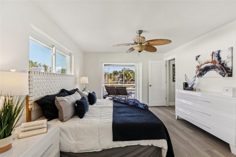 Casa en venta en Saint Petersburg, Florida, 3 dormitorios, 174.93 m2 № 2216908 - foto 17