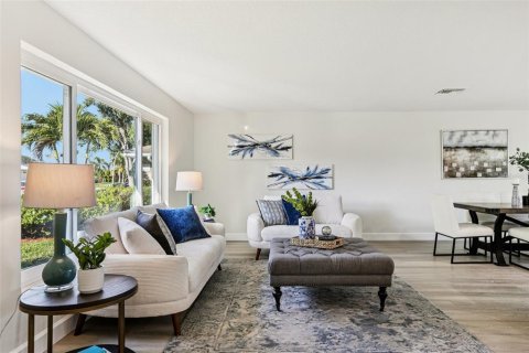 Casa en venta en Saint Petersburg, Florida, 3 dormitorios, 174.93 m2 № 2216908 - foto 6