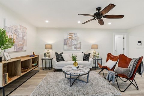 Casa en venta en Saint Petersburg, Florida, 3 dormitorios, 174.93 m2 № 2216908 - foto 22