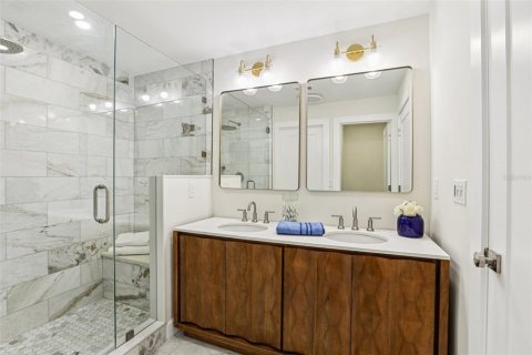 Casa en venta en Saint Petersburg, Florida, 3 dormitorios, 174.93 m2 № 2216908 - foto 19