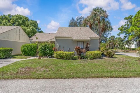 Villa ou maison à vendre à Tarpon Springs, Floride: 2 chambres, 100.33 m2 № 2389178 - photo 3