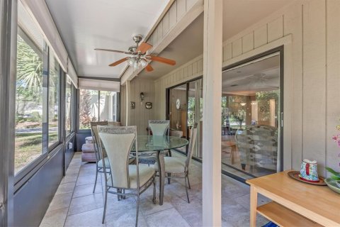 Villa ou maison à vendre à Tarpon Springs, Floride: 2 chambres, 100.33 m2 № 2389178 - photo 25