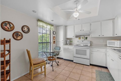 Villa ou maison à vendre à Tarpon Springs, Floride: 2 chambres, 100.33 m2 № 2389178 - photo 10