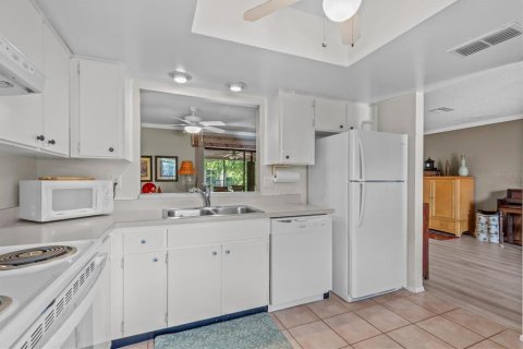 Villa ou maison à vendre à Tarpon Springs, Floride: 2 chambres, 100.33 m2 № 2389178 - photo 13