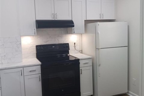 Copropriété à louer à Sunrise, Floride: 2 chambres, 85.93 m2 № 2184265 - photo 4