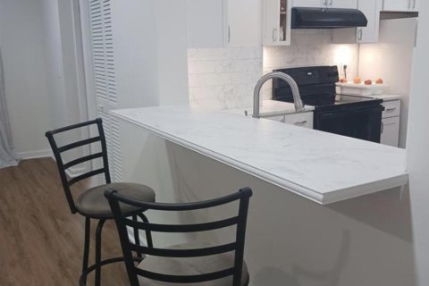 Copropriété à louer à Sunrise, Floride: 2 chambres, 85.93 m2 № 2184265 - photo 6