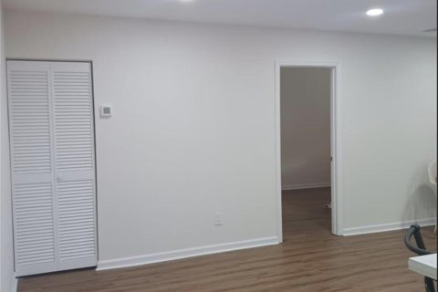 Copropriété à louer à Sunrise, Floride: 2 chambres, 85.93 m2 № 2184265 - photo 7