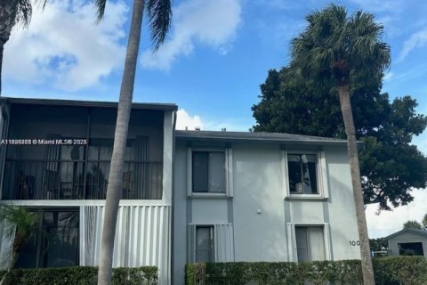 Condo in West Palm Beach, Florida, 2 bedrooms  № 1951192 - photo 14