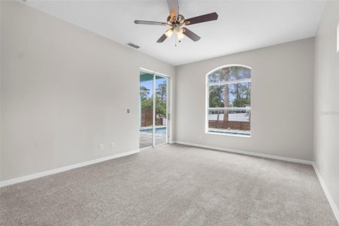 House in Weeki Wachee, Florida 4 bedrooms, 199.46 sq.m. № 1661792 - photo 15