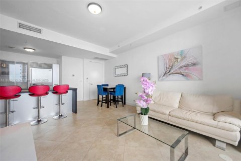 Copropriété à vendre à Sunny Isles Beach, Floride: 2 chambres, 146.51 m2 № 1979238 - photo 3