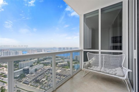 Copropriété à vendre à Sunny Isles Beach, Floride: 2 chambres, 146.51 m2 № 1979238 - photo 6