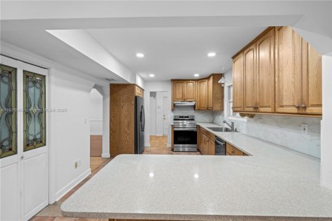 House in Homestead, Florida 4 bedrooms, 223.89 sq.m. № 1944938 - photo 28