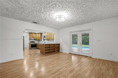 House in Homestead, Florida 4 bedrooms, 223.89 sq.m. № 1944938 - photo 26