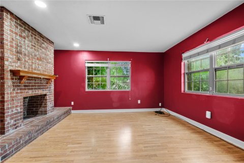 House in Homestead, Florida 4 bedrooms, 223.89 sq.m. № 1944938 - photo 23