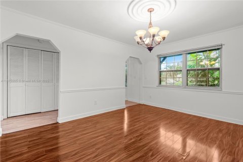 House in Homestead, Florida 4 bedrooms, 223.89 sq.m. № 1944938 - photo 15