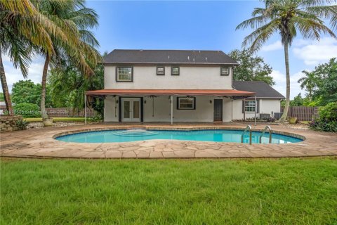 House in Homestead, Florida 4 bedrooms, 223.89 sq.m. № 1944938 - photo 1
