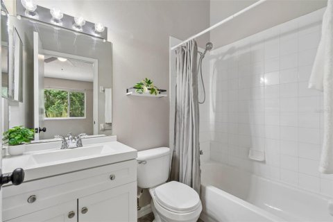 Townhouse in Wesley Chapel, Florida 2 bedrooms, 110 sq.m. № 2156017 - photo 22
