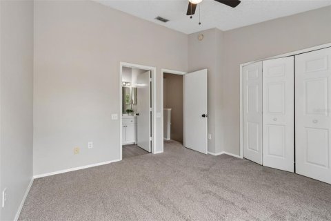 Townhouse in Wesley Chapel, Florida 2 bedrooms, 110 sq.m. № 2156017 - photo 17